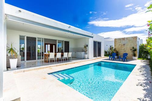 Private Sosua Villa, Pool, BBQ, Sosua Ocean Village