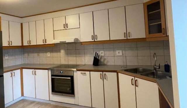 Quaint 3-bedroom apartment in charming Ásbrú neighborhood in Ásbrú