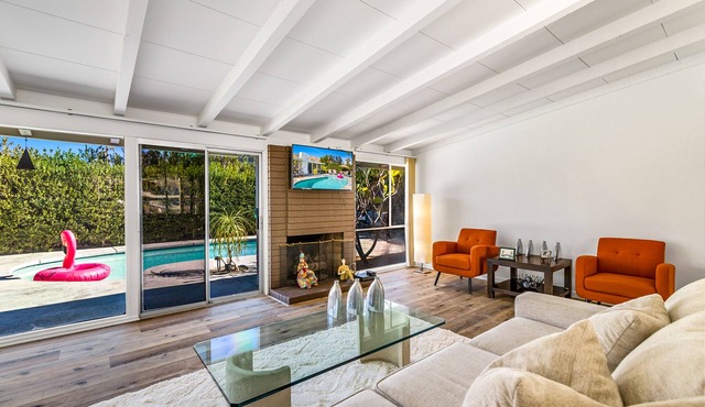 Renovated, modern home with private pool, firepit, washer/dryer & AC
