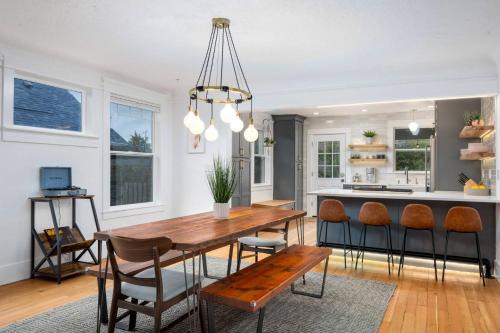 Rhone Retreat in Portland