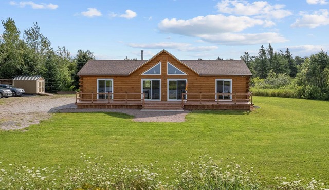Safe Harbour Vacation Lodge – Riverside Comfort, Kayaks & Outdoor Adventure in Mount Stewart