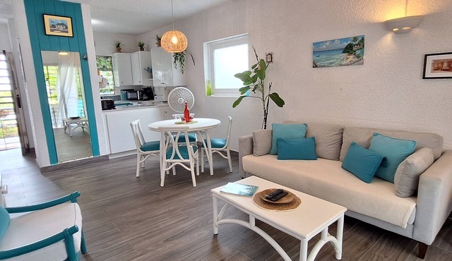 Sea Garden 407