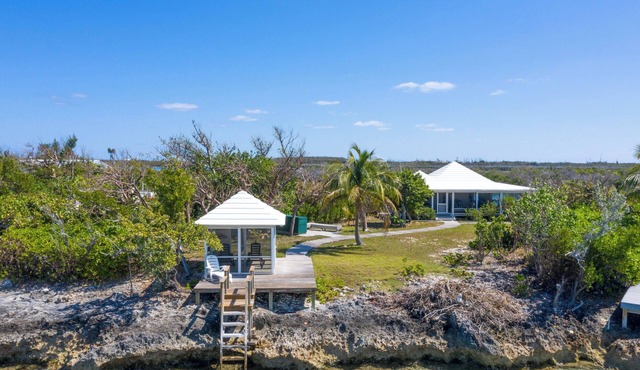 Shore Leave Cottage Waterfront Studio Cottage + Private Dock