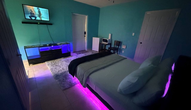 Single Bedroom with Bathroom and AC