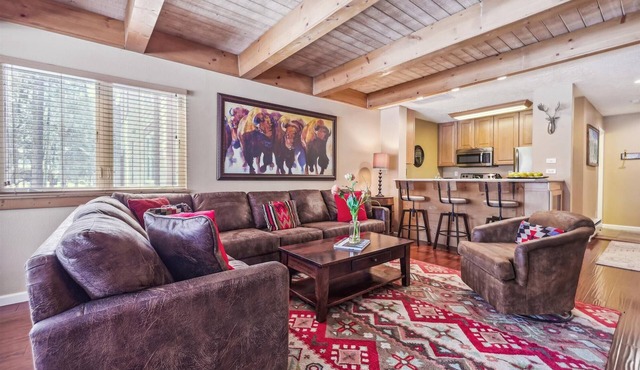 Snodallion 25-Fantastic Location-Walk to Town! in Breckenridge