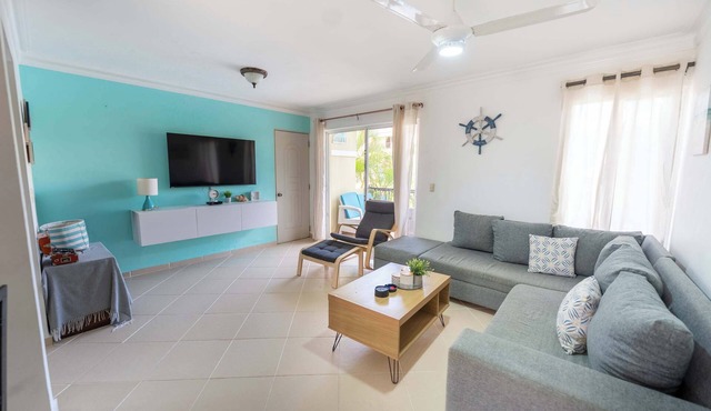 Sosúa Condo: Pool, A/C, Steps to Beach & Nightlife