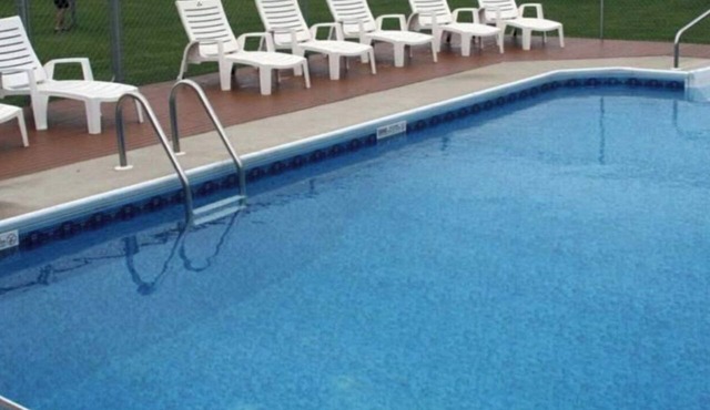 Spacious 3 bdrm, 2 full bathroom suite in beautiful New Glasgow in New Glasgow