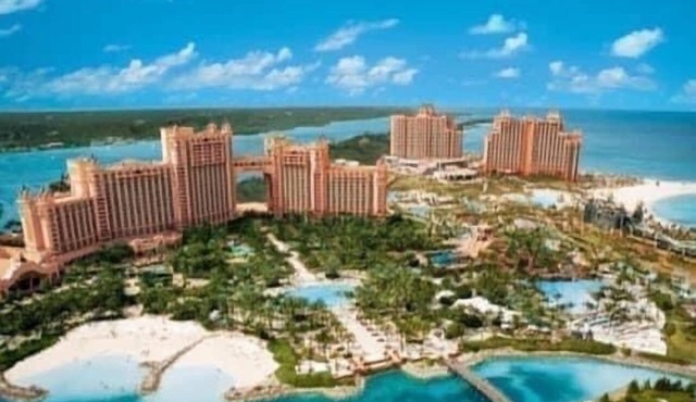 Special Rates: Steps to Ocean, Patio, Pool