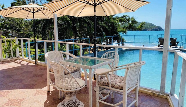 Steps to the Sand: Seafront Hideaway w/Private Pool & Amazing Views