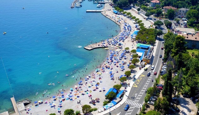 Studio flat with terrace and sea view Ičići, Opatija (AS-7859-a) in Icici