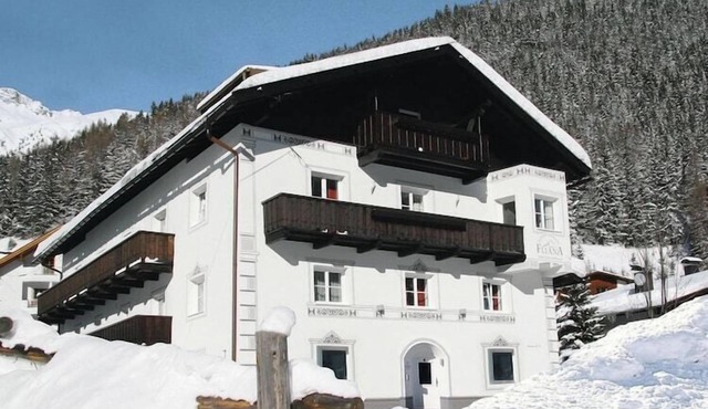 Studio in Ischgl in a beautiful setting in Ischgl-Mathon