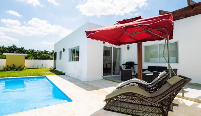Stunning Modern Private Luxury Villa With Pool.n
