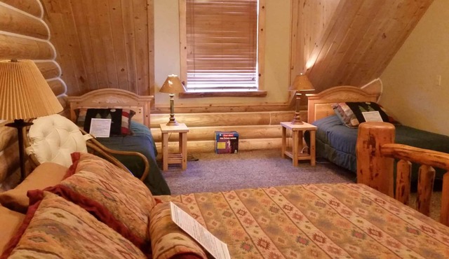 Teton Hostel HideAway in Driggs