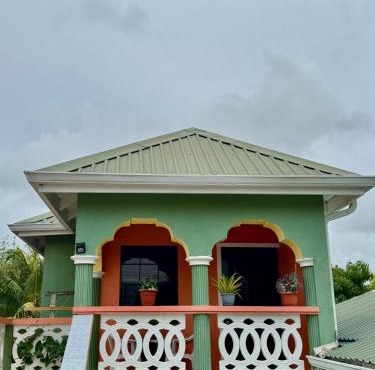 The Green Hideaway