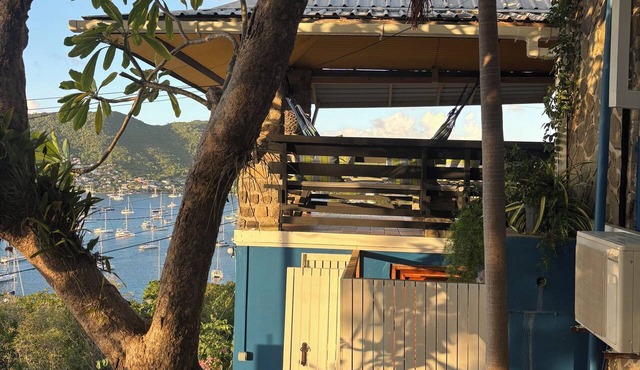 Trinity Point Villa, Private Ocean-View Retreat Above Lower Bay, Bequia