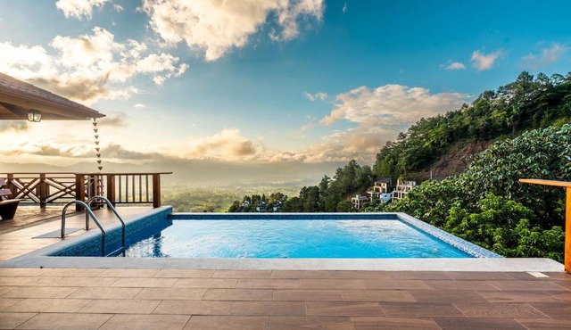 Villa Eliana -Mountaintop Views -Infinity Pool