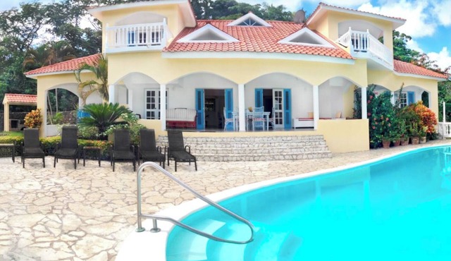Villa IL Mare! Breathtaking Ocean Views!