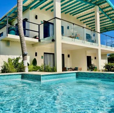 Vistalmar Ocean Suites