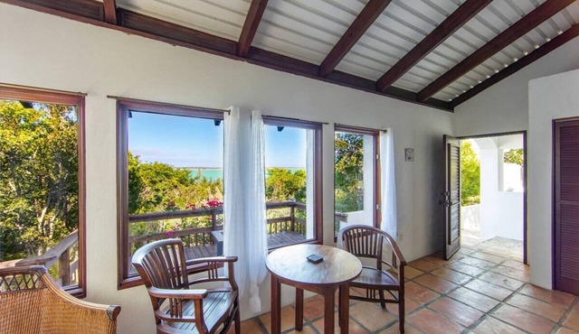 Water's Edge Cottage