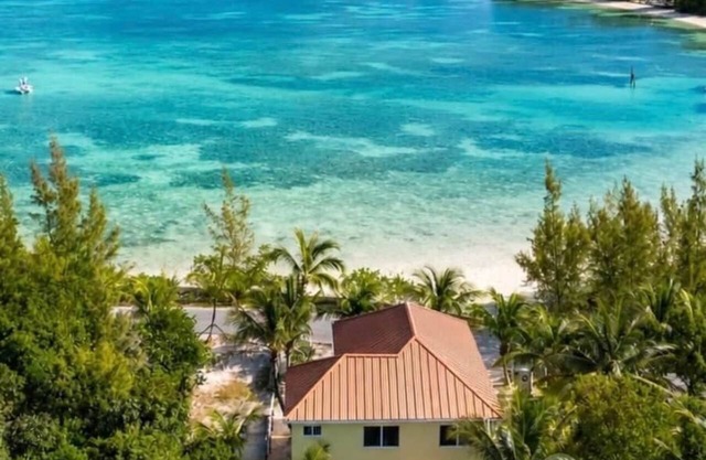 Lo key cottages-lo key villa