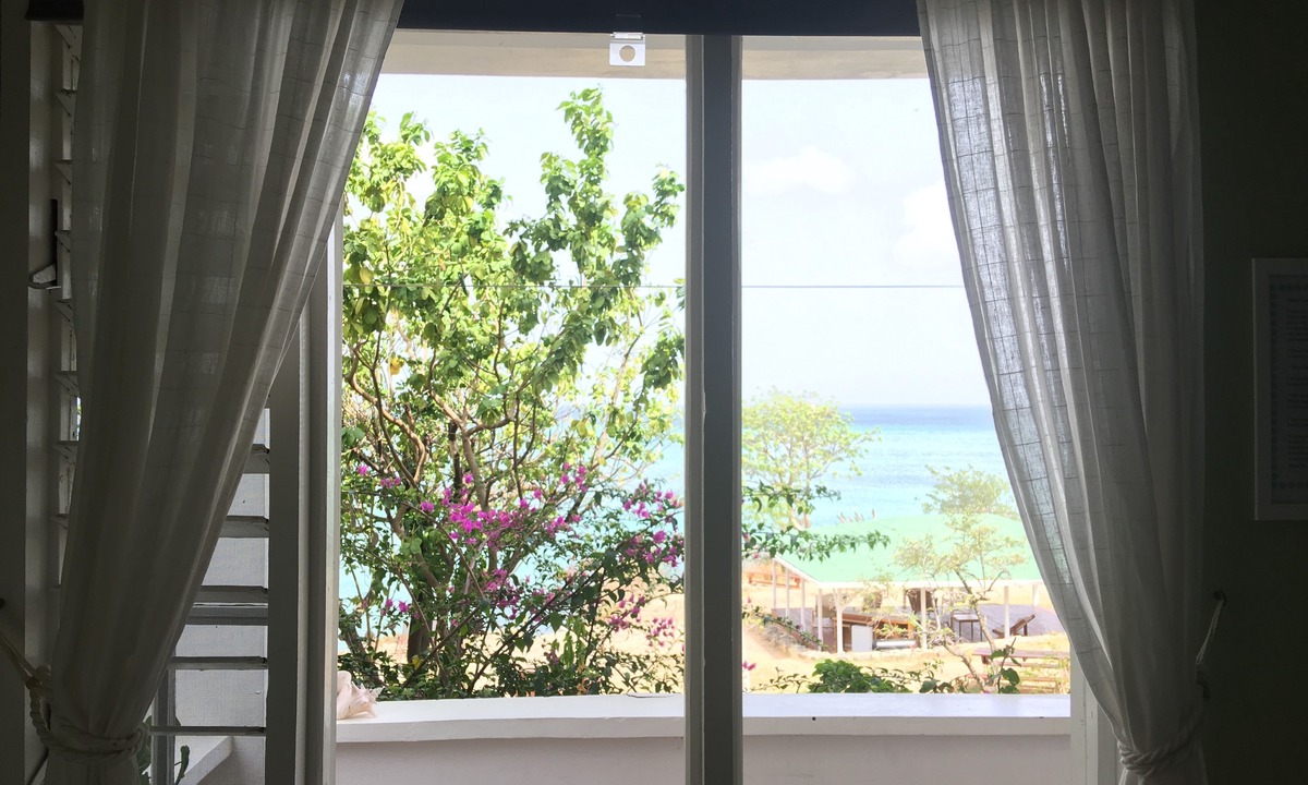 Hillsborough Hotel | Green Roof Inn