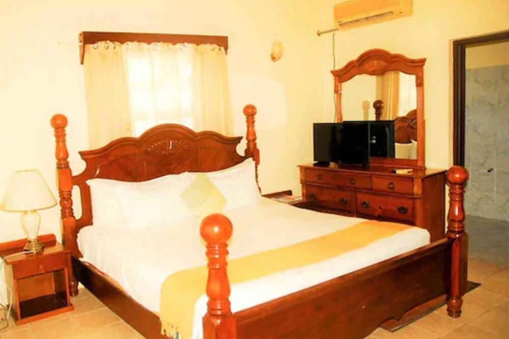 Kingstown Hotel | Rich View Hotel