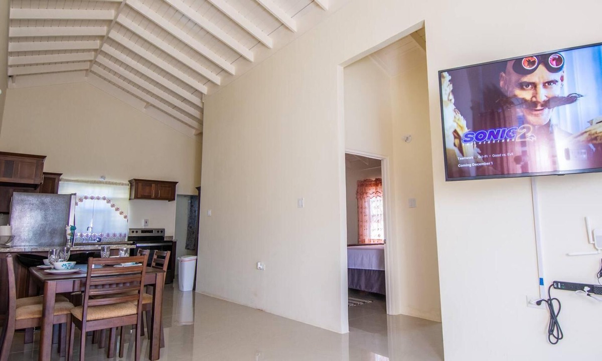 Silver Sands House | Captivating 2-bed House in Falmouth