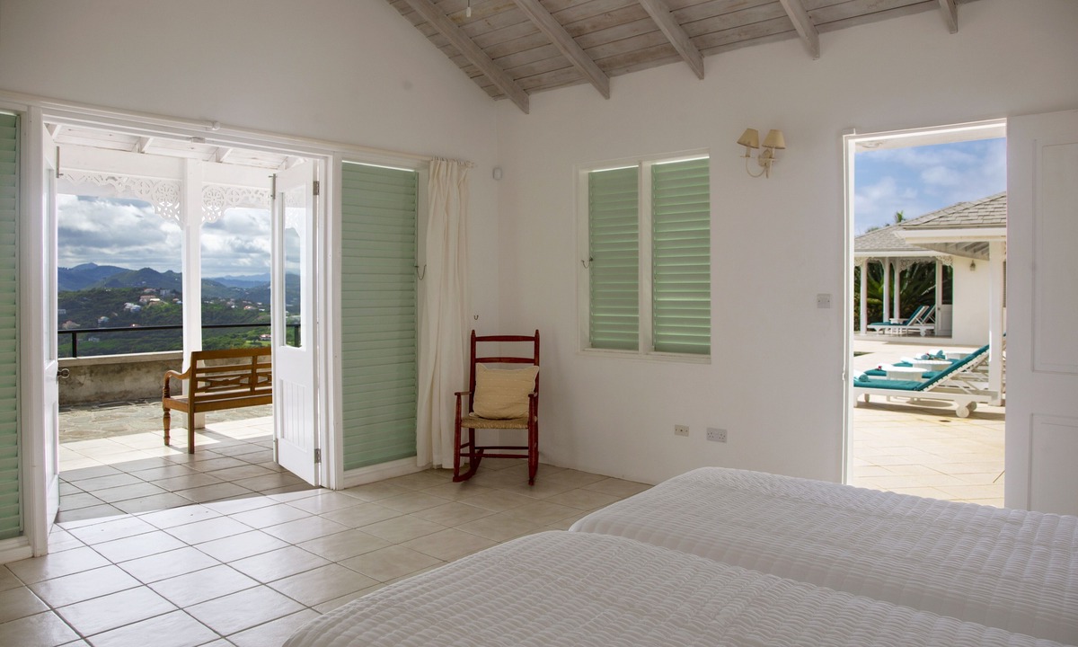 Cap Estate Villa | Zephyr Hill - 4 bedroom Villa with awe inspiring views 4 Villa by RedAwning