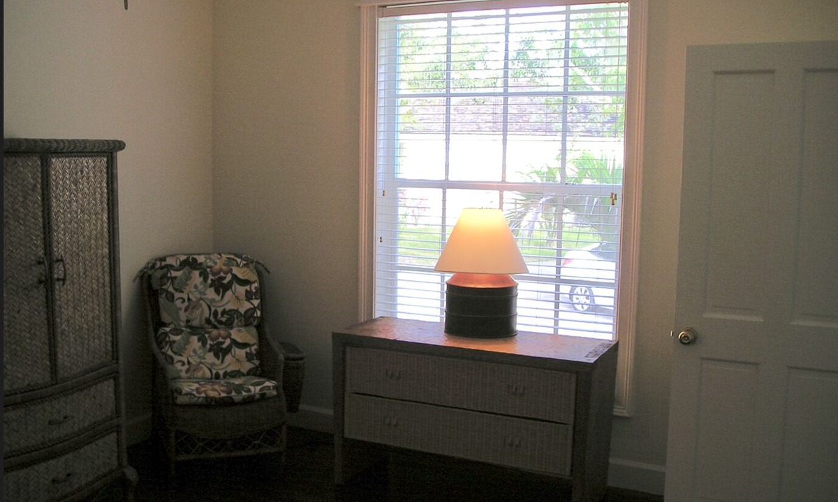 Freeport House | The Blue Inn Villa, 3 Bedroom Vacation Home