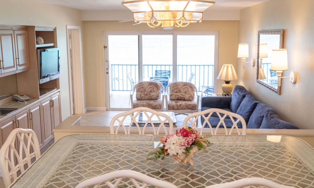 Paradise Island Villa | Deluxe Sea View Villas at Paradise Island Beach Club Resort