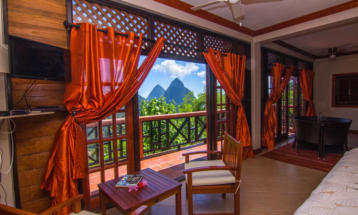 Soufriere Apartment | Samfi Gardens