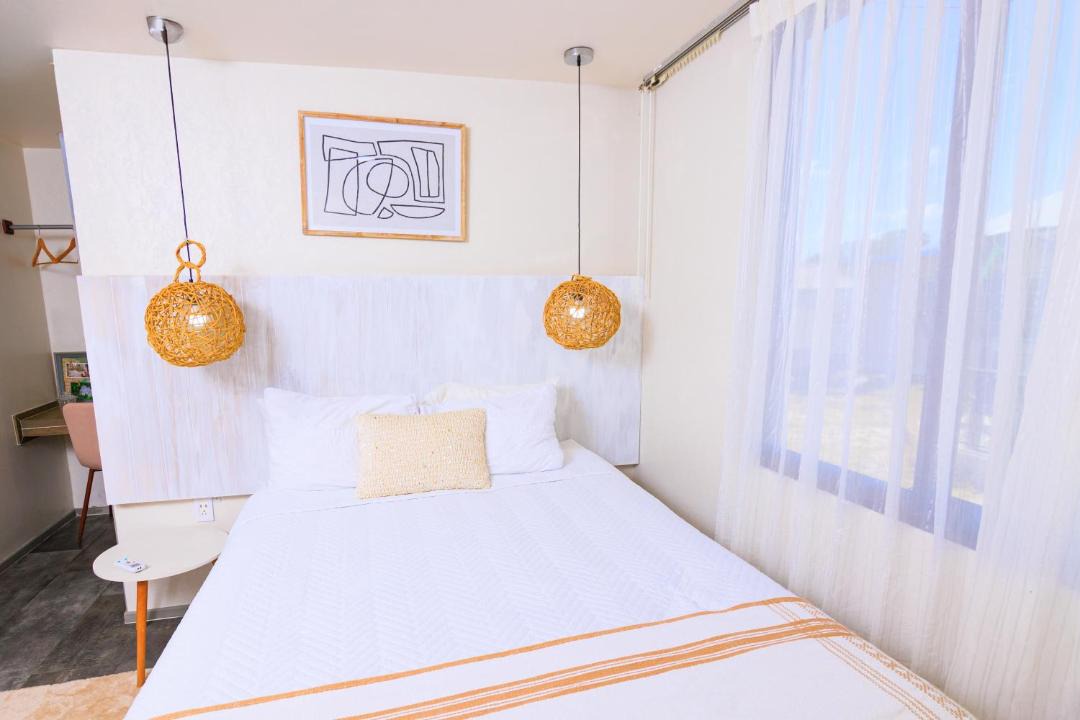 Ladyville Apartment | Guest apartment with complimentary ride to Philip Goldon Airport-Ladyville CP