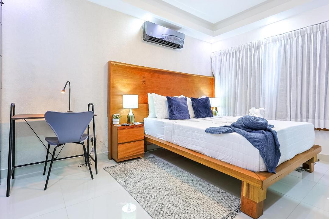 Ciudad Universitaria Apartment | Cozy City Center 2BD Condo,