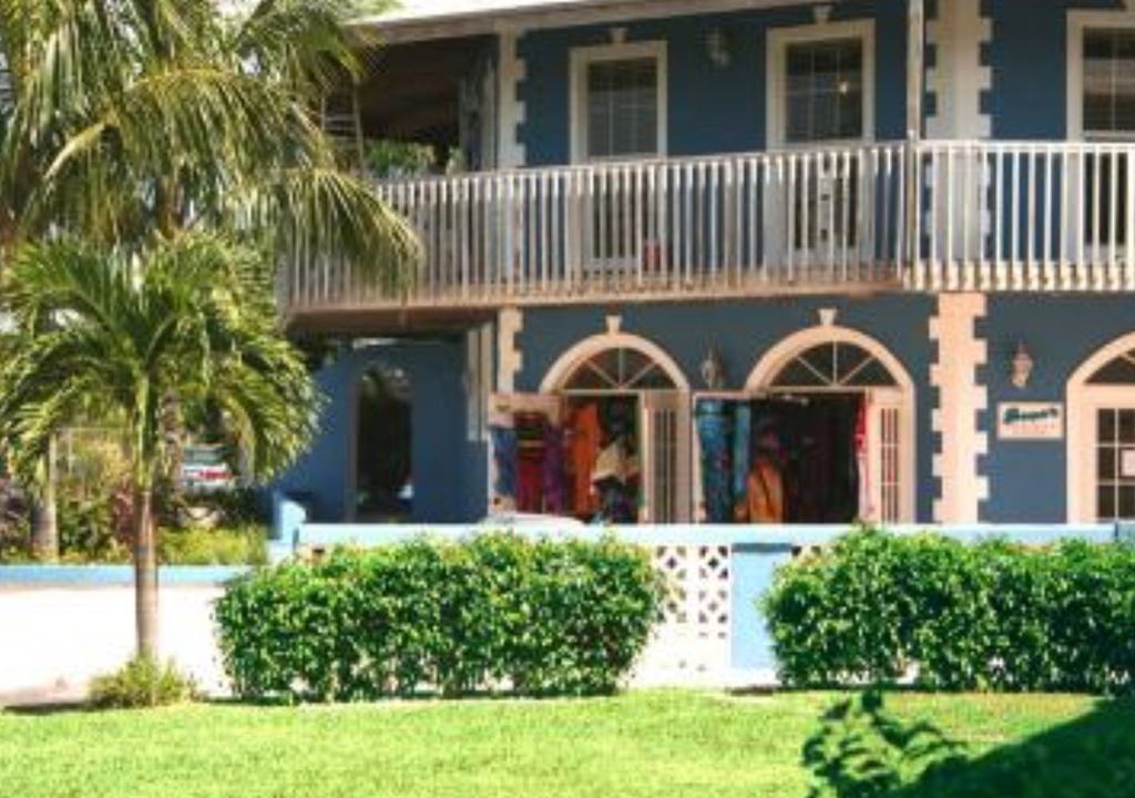 Photo of Buildings in Bahama Reef