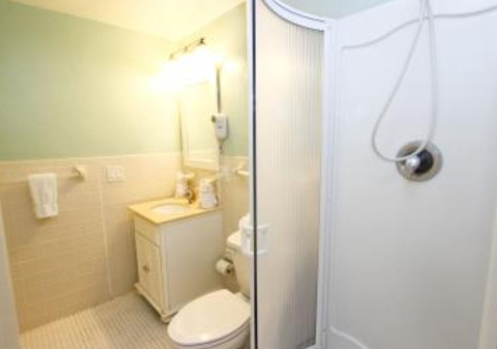 Photo of Bathroom in Bahama Reef