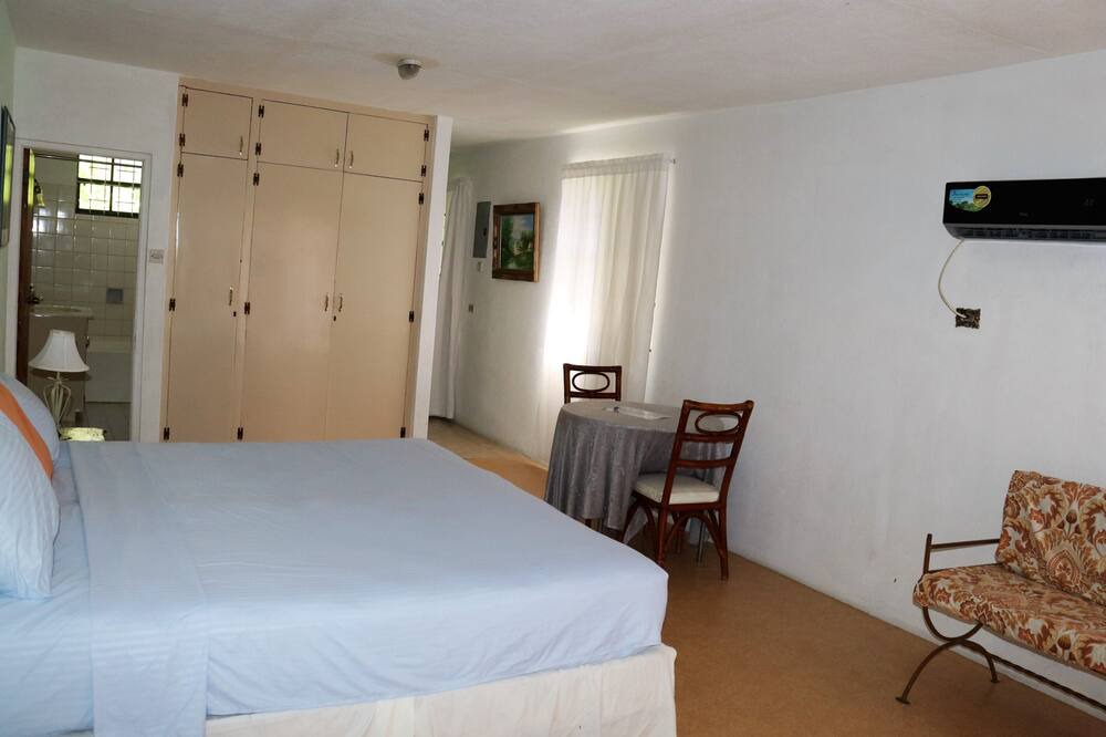 Photo of Bedroom in Rockley