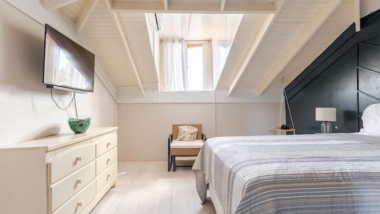 Photo of Bedroom in Tower Isle