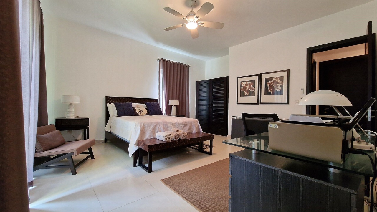 Photo of Bedroom in Playa Chiquita