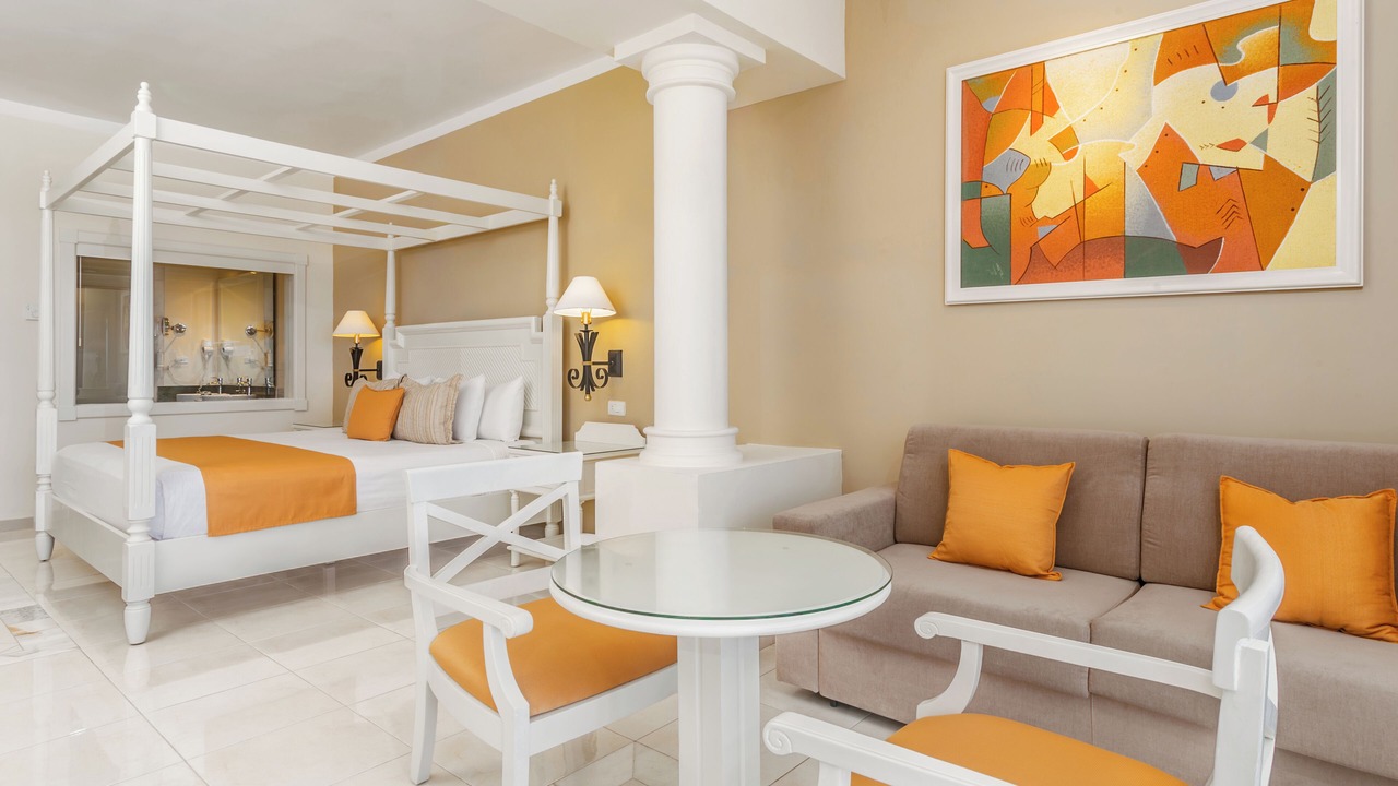 Photo of Bedroom in Runaway Bay