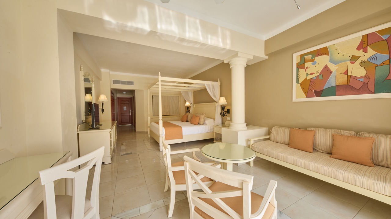 Photo of Bedroom in Runaway Bay