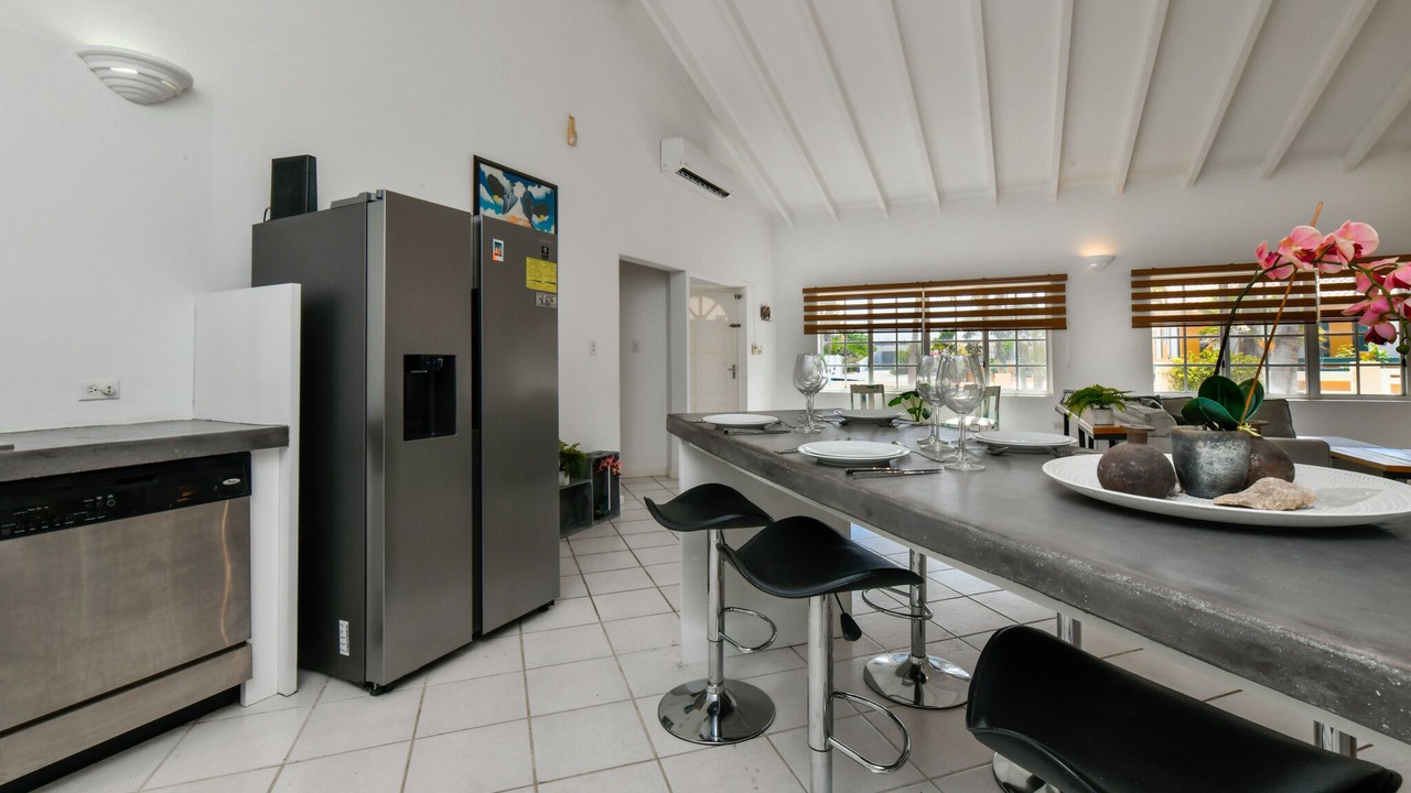 Photo of Kitchen in Oranjestad