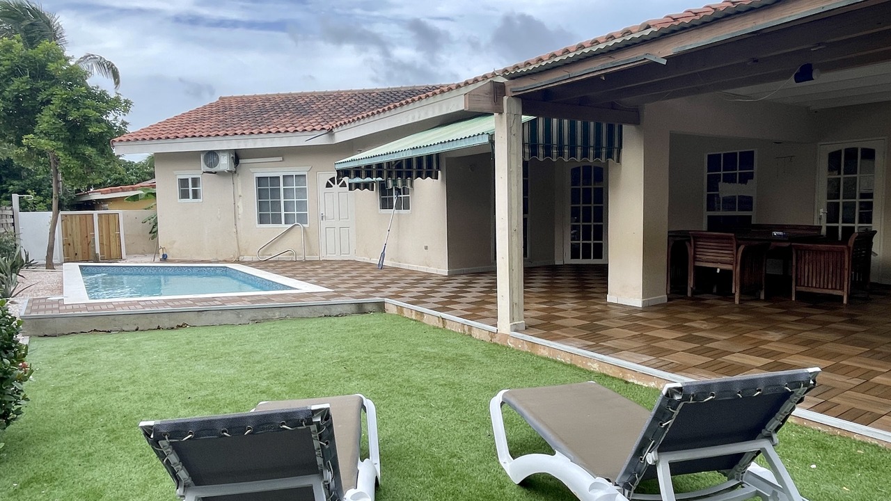 Photo of Outdoor in Oranjestad