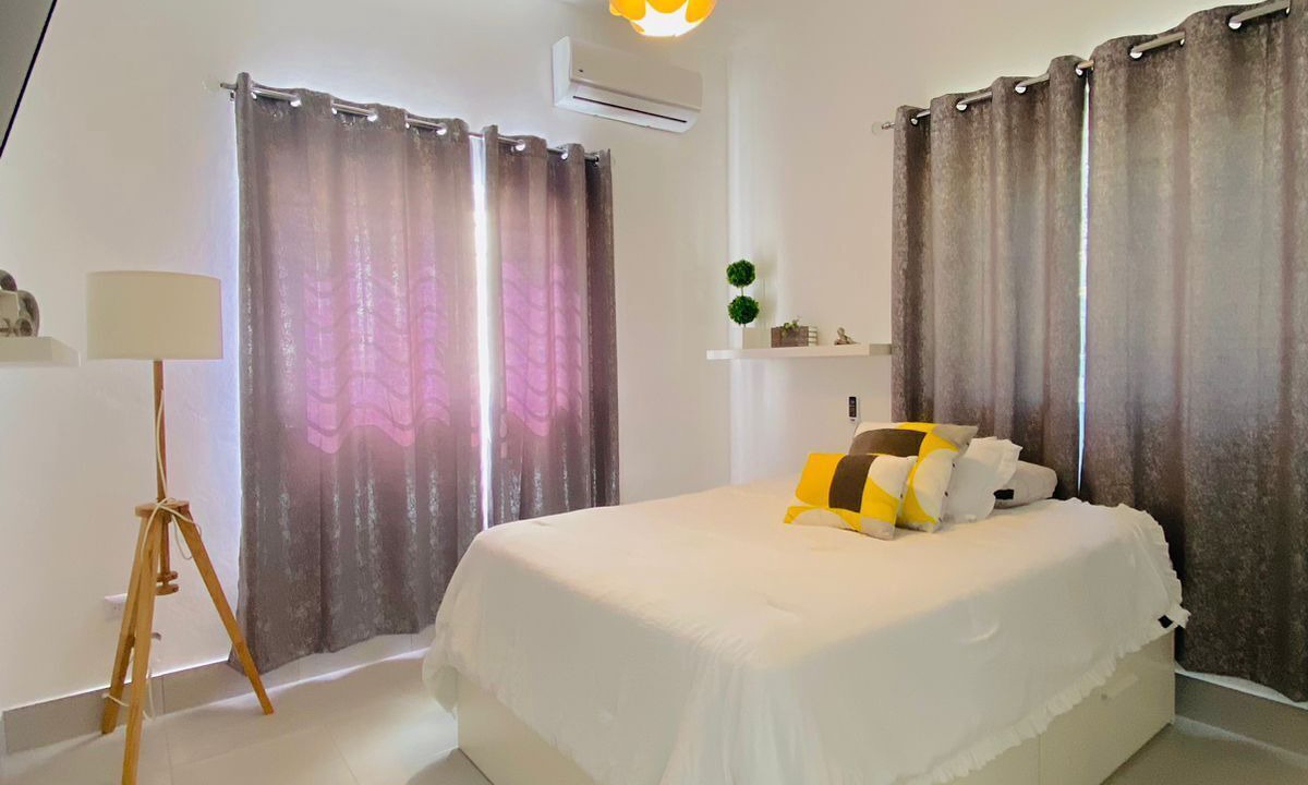 Photo of Bedroom in Veron