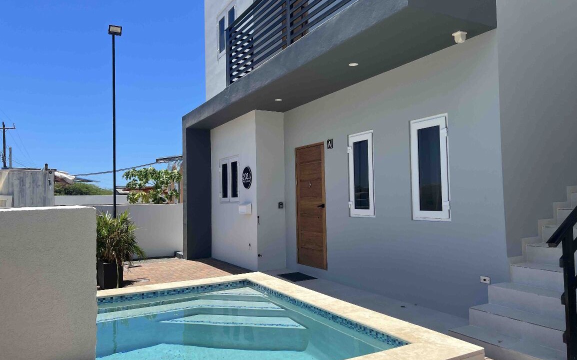Photo of Outdoor in Tanki Leendert