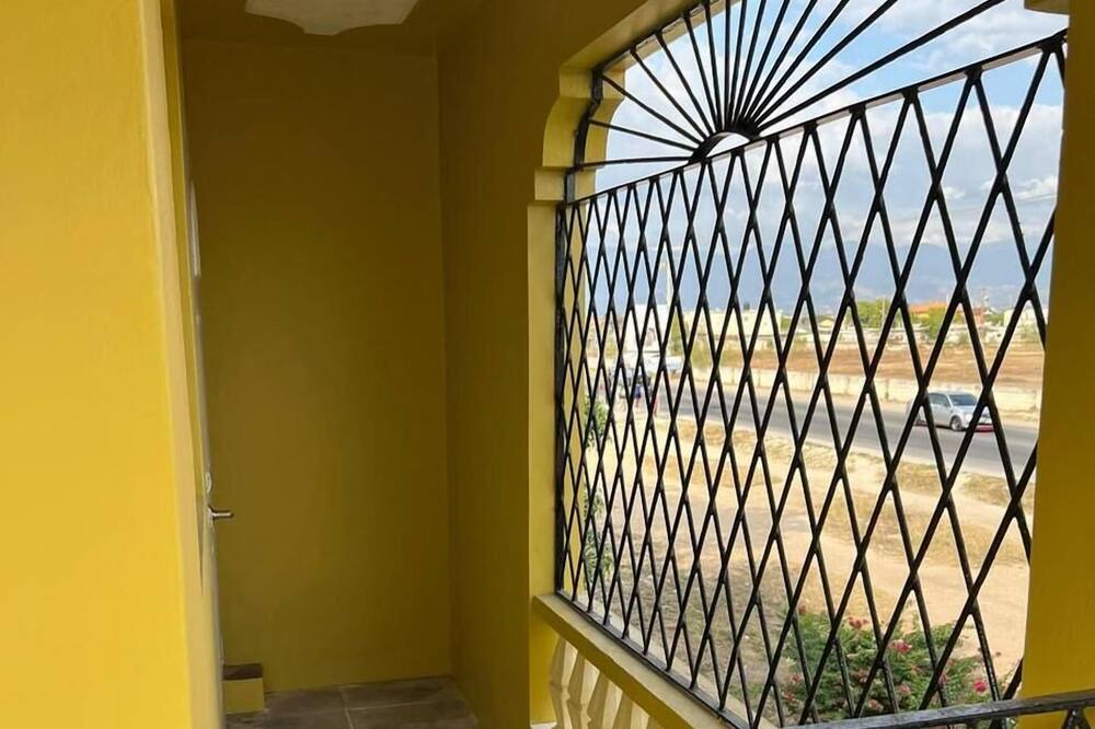 Photo of Patio Balcony in Portmore