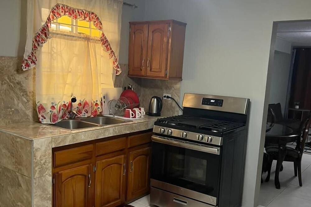 Photo of Kitchen in Portmore