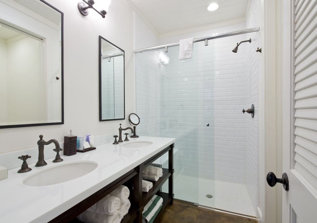 Photo of Bathroom in Governor's Harbour