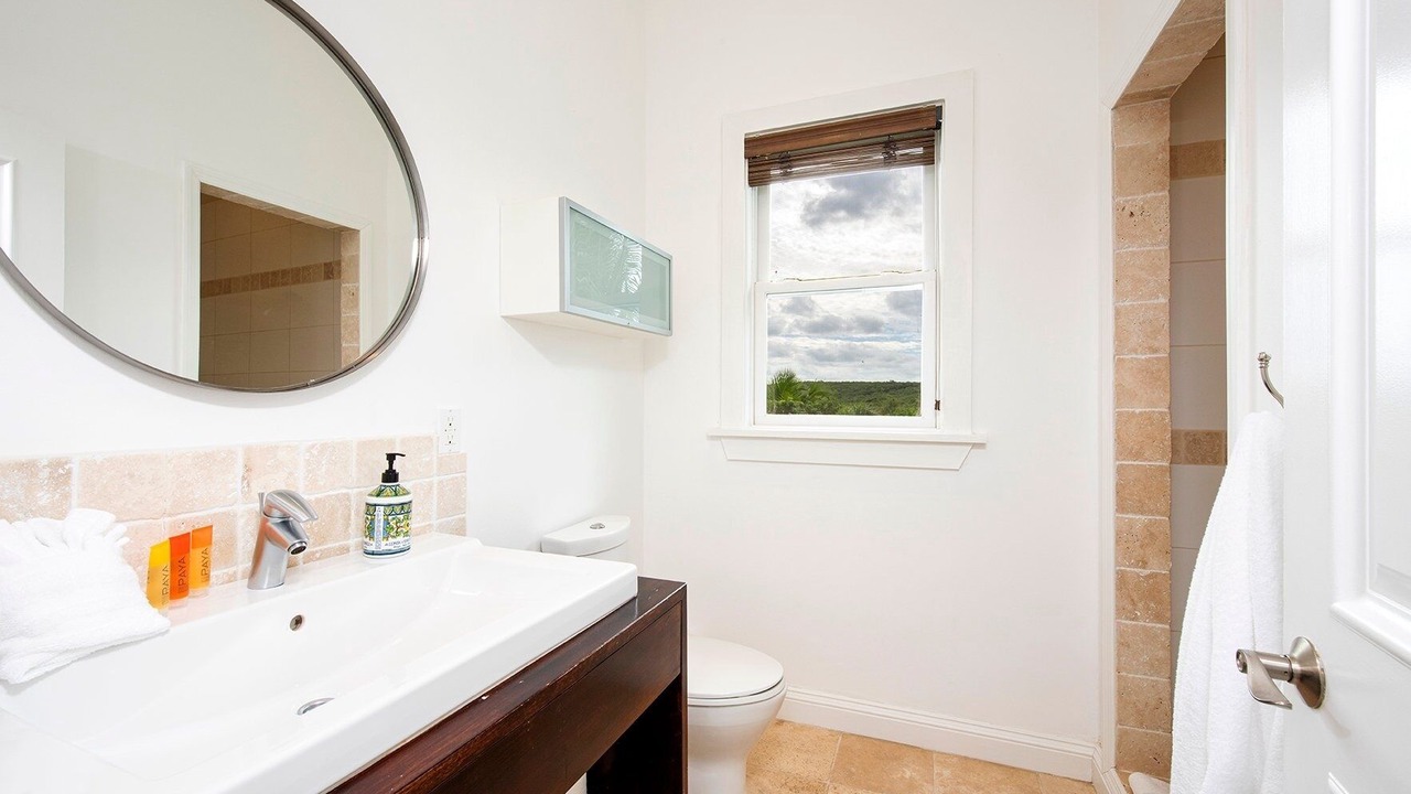 Photo of Bathroom in Governor's Harbour