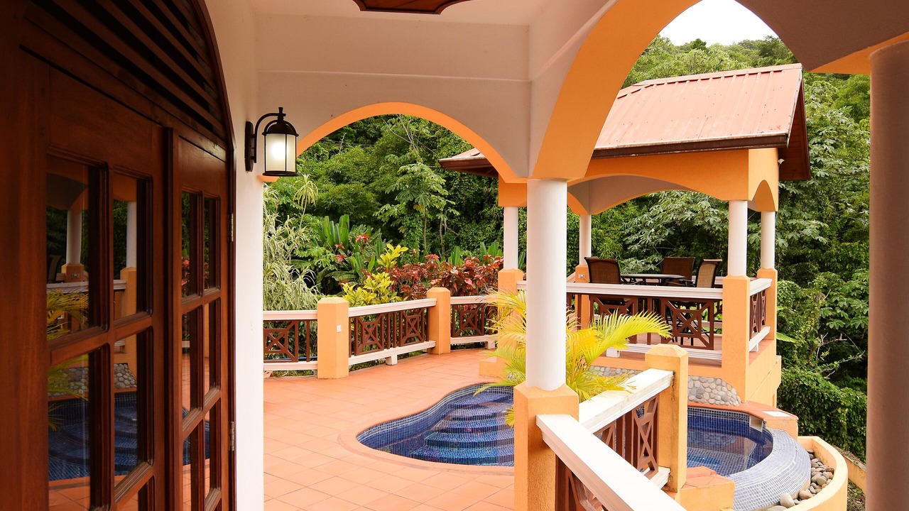 Photo of Patio Balcony in Marigot Bay