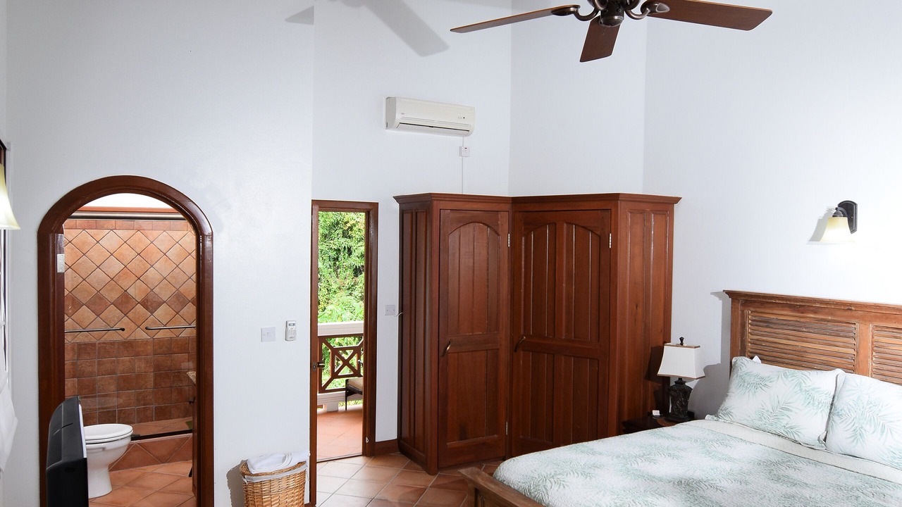 Photo of Bedroom in Marigot Bay
